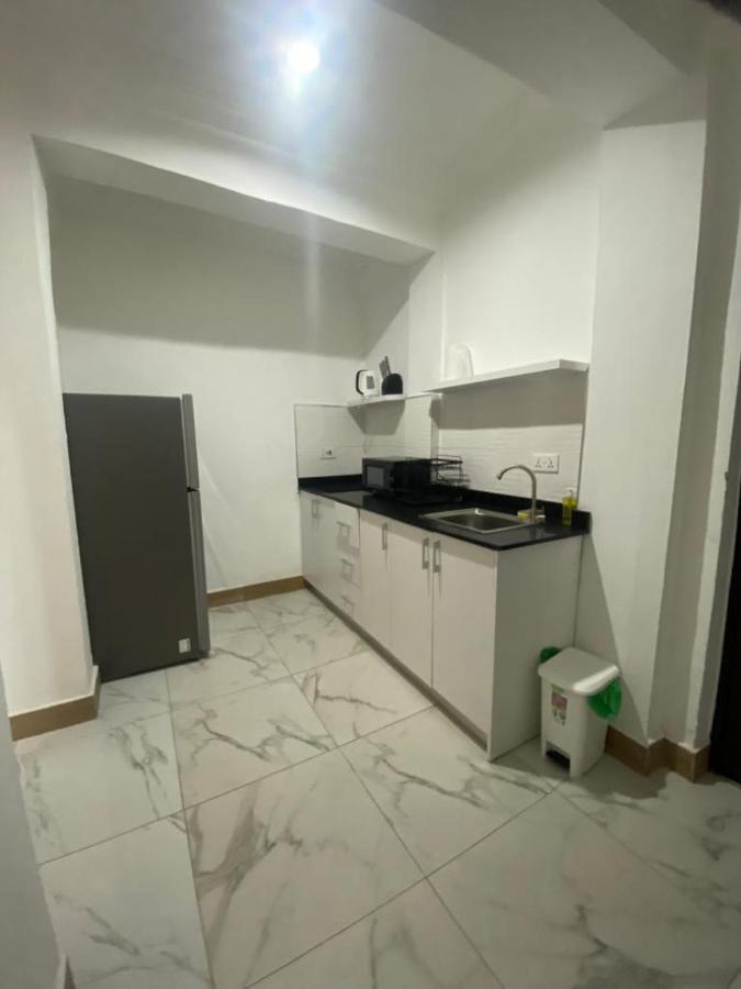Milton Avenue Suites Άκρα Εξωτερικό φωτογραφία
