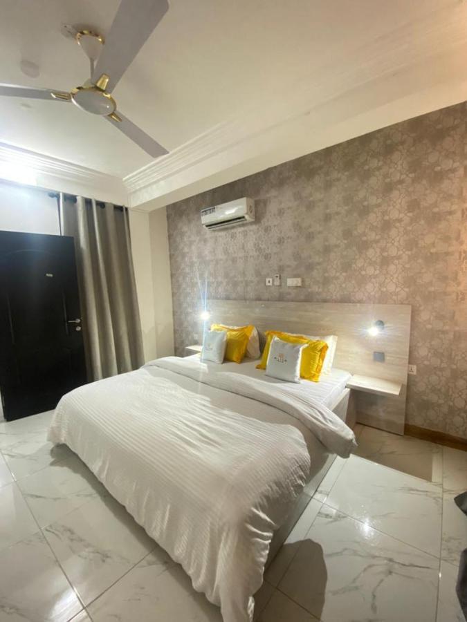 Milton Avenue Suites Άκρα Εξωτερικό φωτογραφία